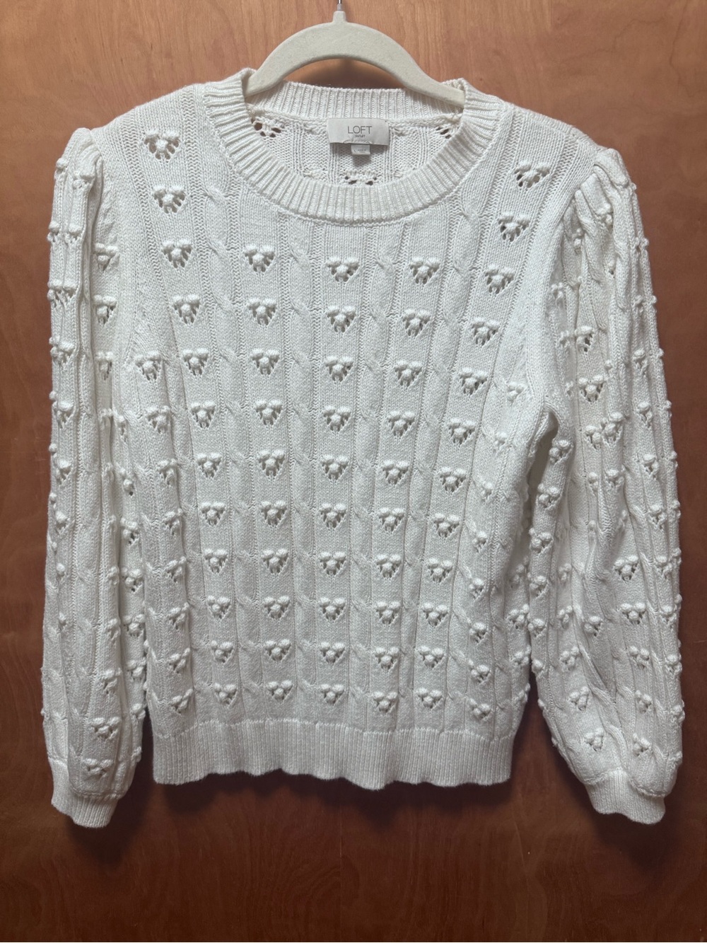 Bundle 4 $10 items for $30 LOFT Outlet Cream Bobble-Knit Crewneck Sweater large